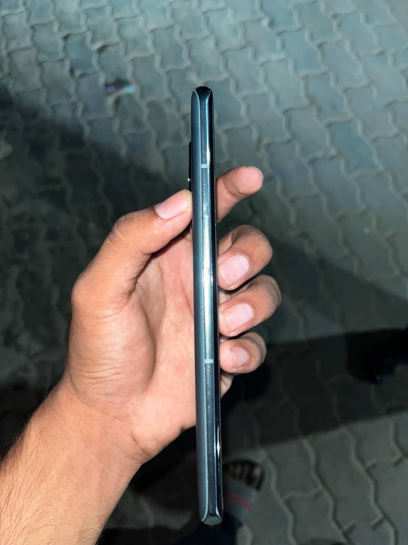 One Plus 10 Pro 3