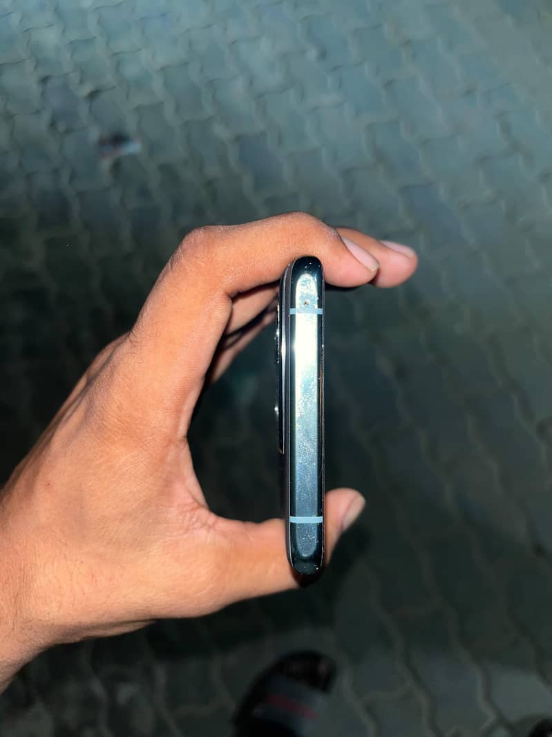 One Plus 10 Pro 6