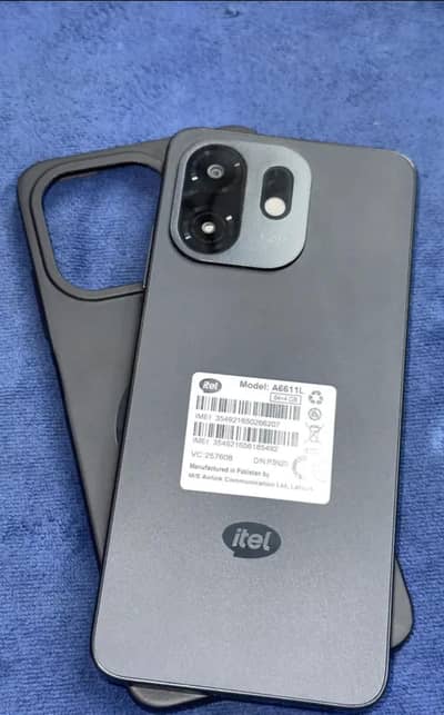 Itel City 100