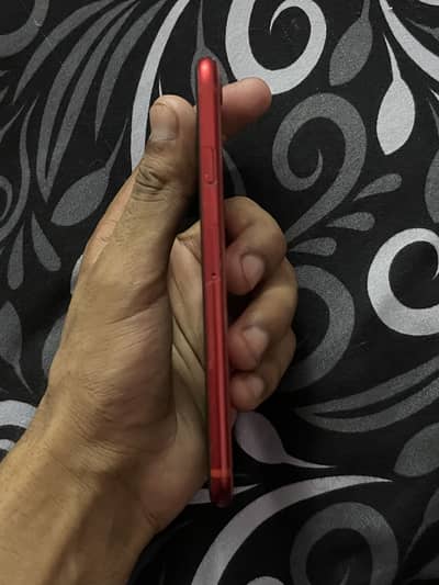 Apple iPhone SE