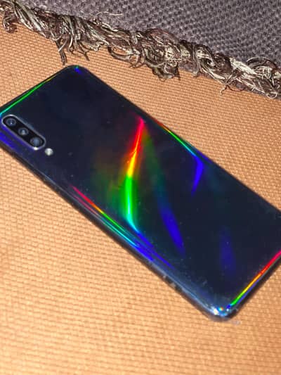 Samsung Mobile A70