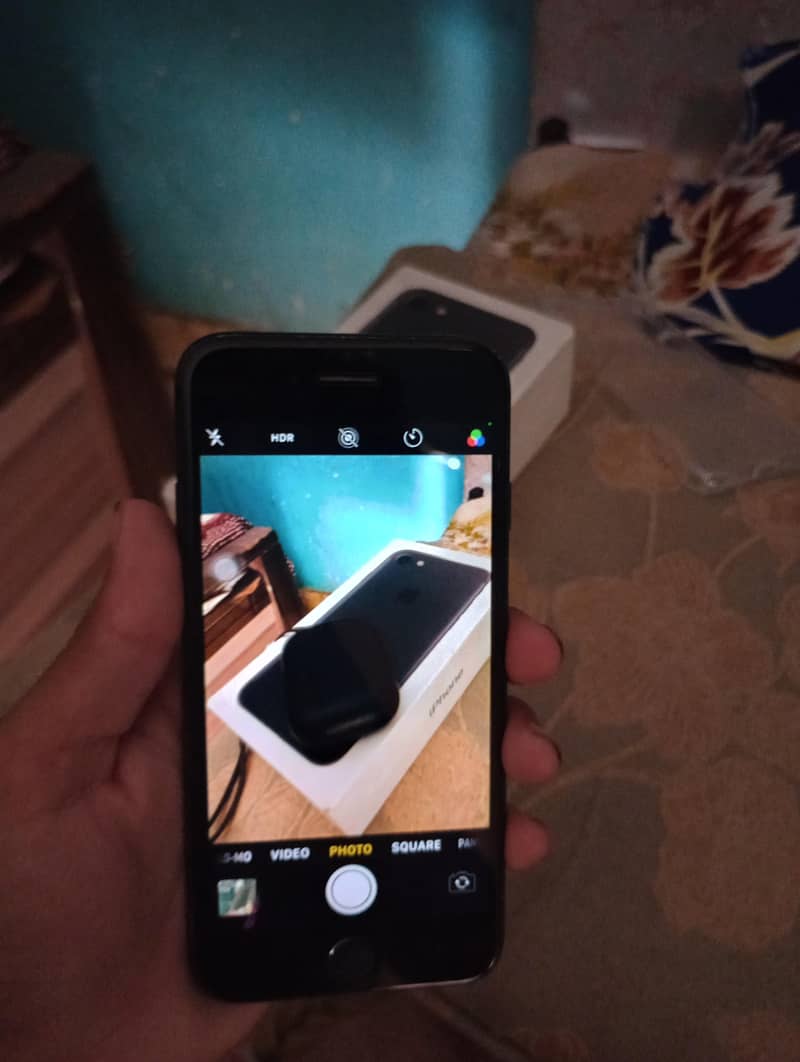 Apple iPhone 7 6