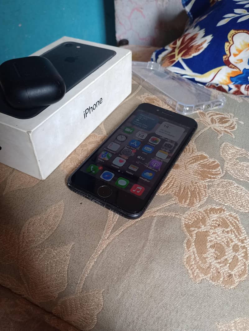 Apple iPhone 7 8