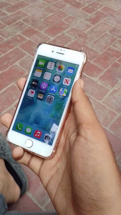Apple iPhone 6S