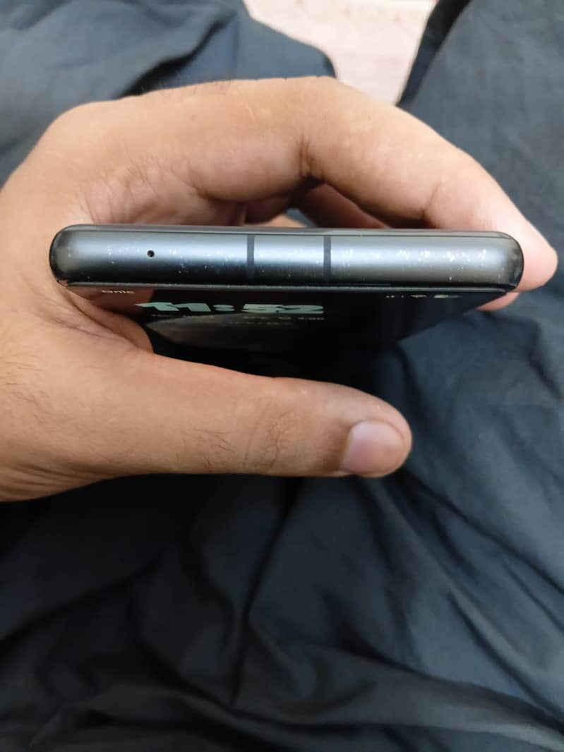 Google Pixel 7a 2