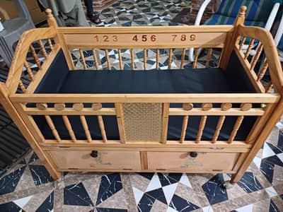 Baby crib