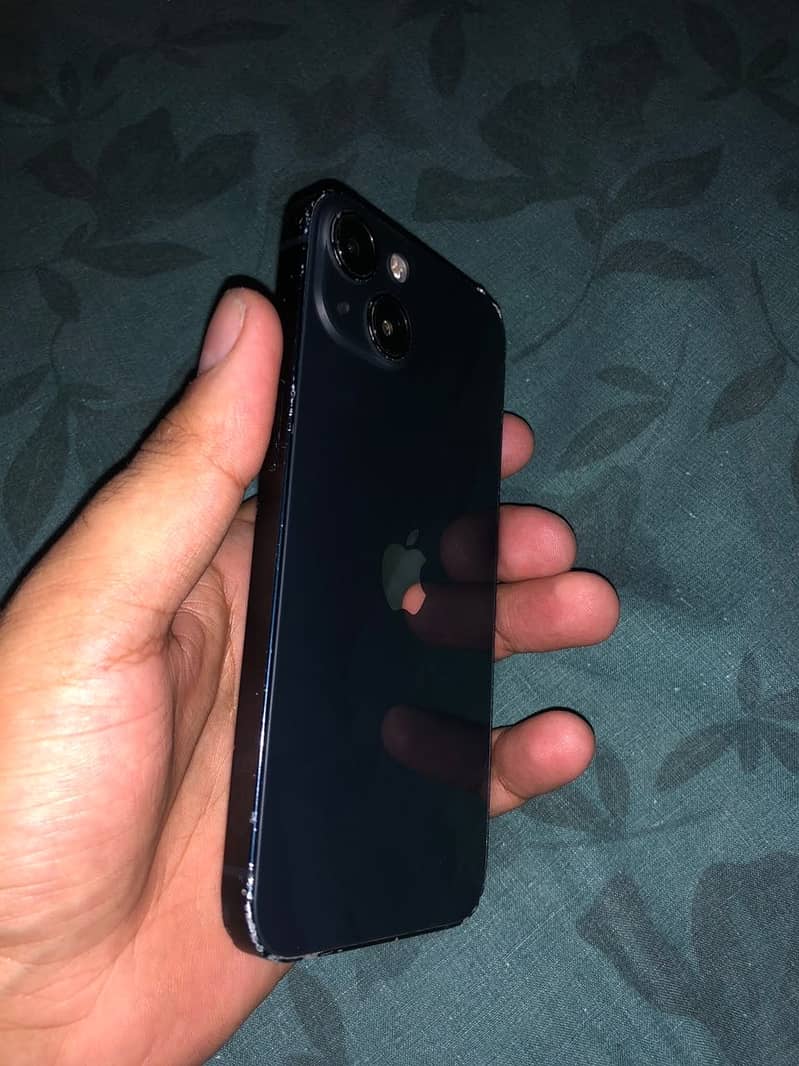 Apple iPhone 13 3
