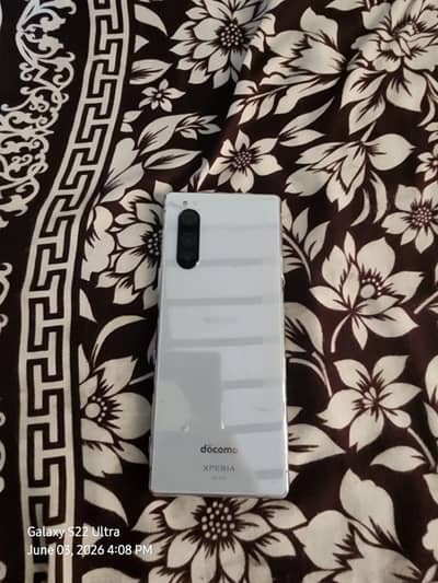 Sony Xperia 5