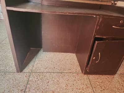2 computer tables and office desks