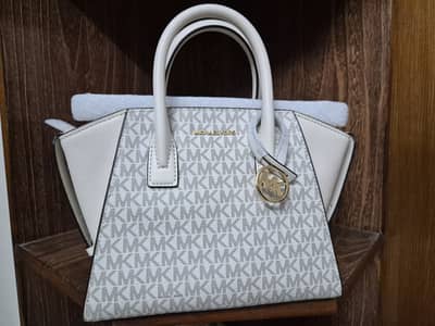 Michael Kors Avril Small Crossbody Satchel (White/Vanilla)