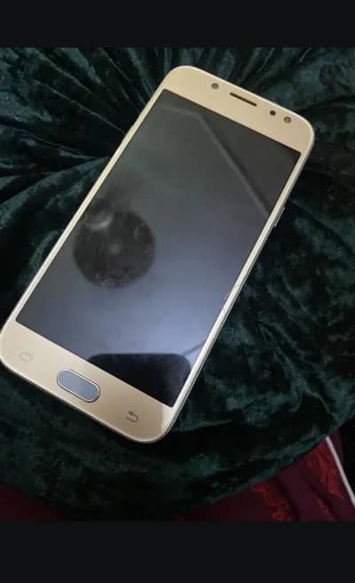 Samsung Mobile J5