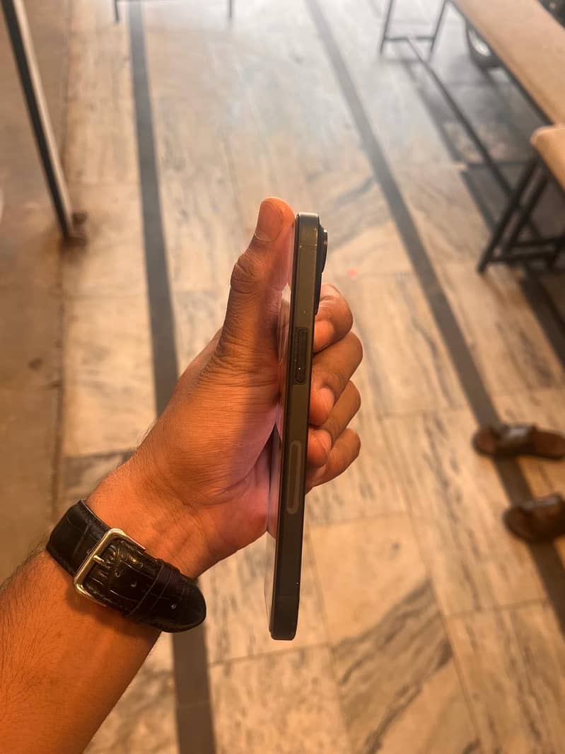 Apple iPhone 15 1