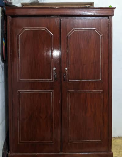 Wardrobe/Almari
