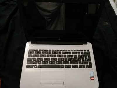 HP laptop in excellent condition for sale