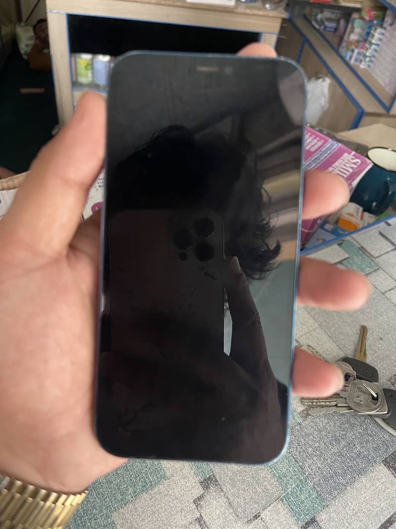 Apple iPhone 12 2