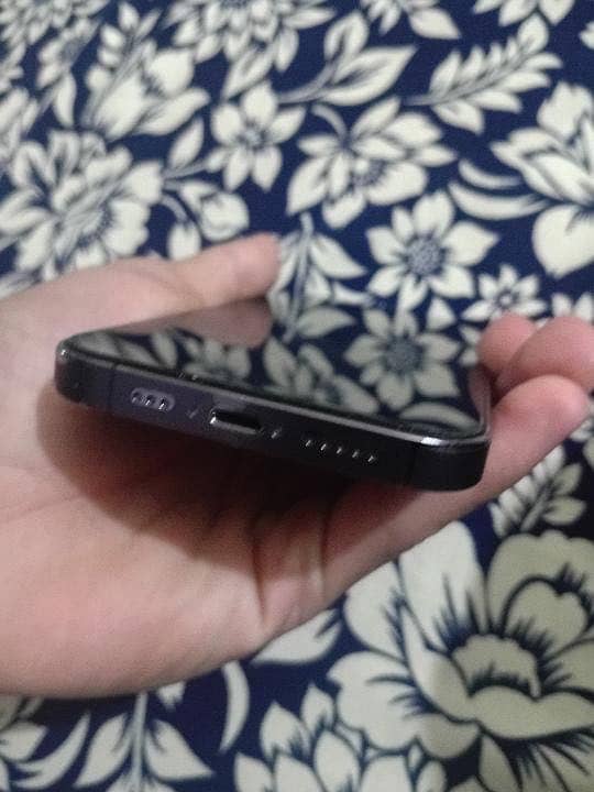 Apple iPhone 14 Pro 3