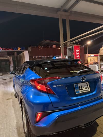 Toyota C-HR 2017
