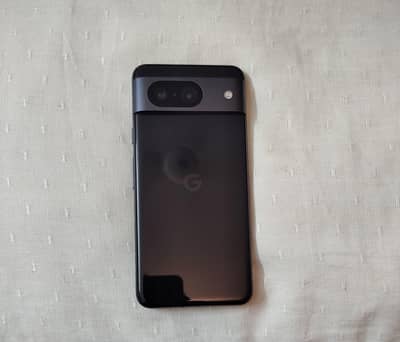 Google Pixel 8 Official Pta approved 8/128Gb 10/10 condition