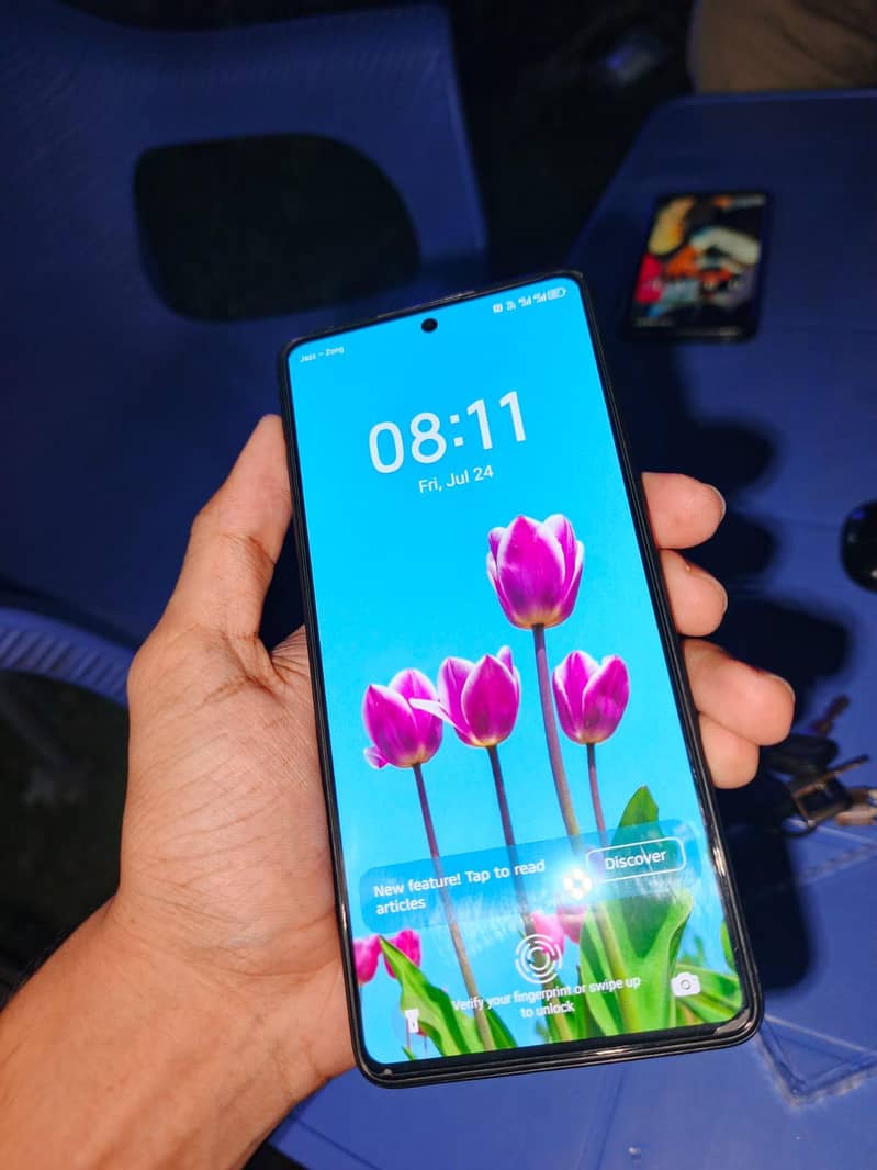 Tecno CAMON 20 with box 6