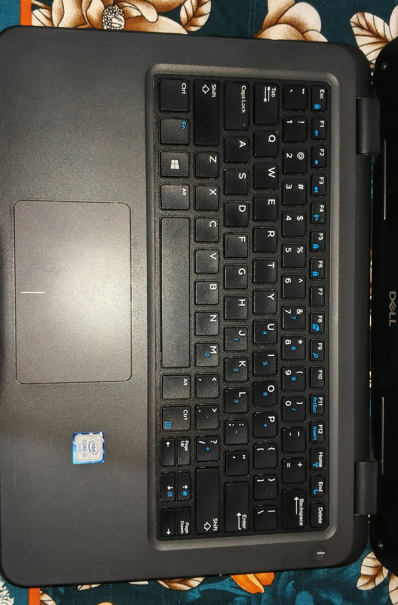 Laptop 9