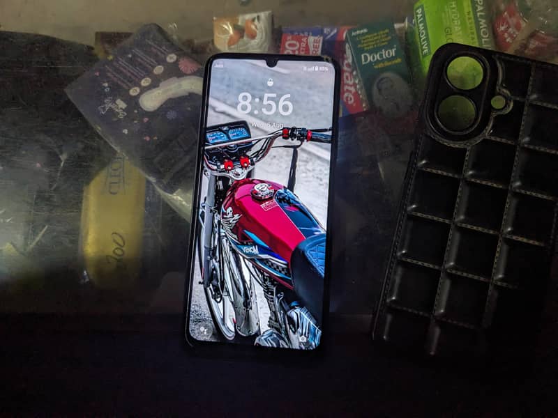 Realme Note 60 5
