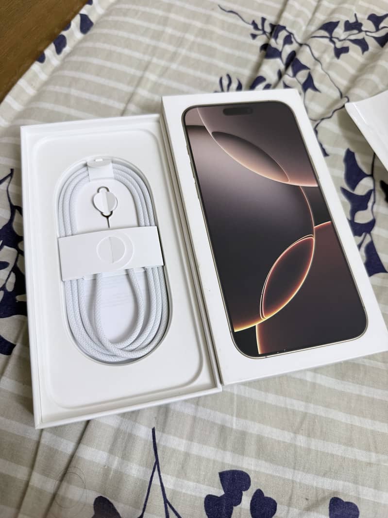 Apple cable 2