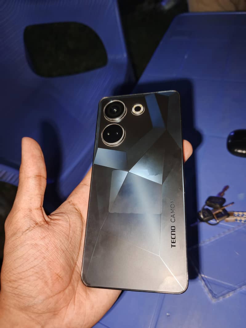 Tecno CAMON 20 1