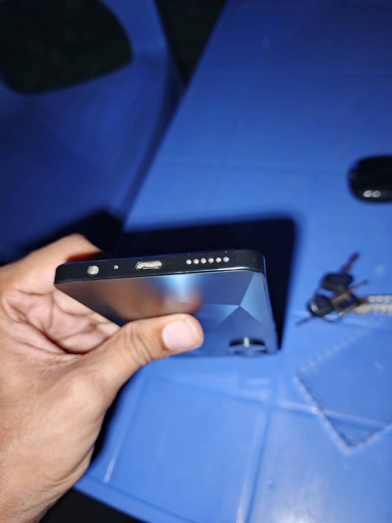 Tecno CAMON 20 2