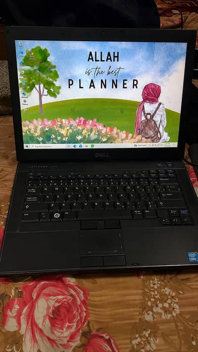 Dell latitude E6410/ core i5/4GB Ram/ with charger & Dell Mouse