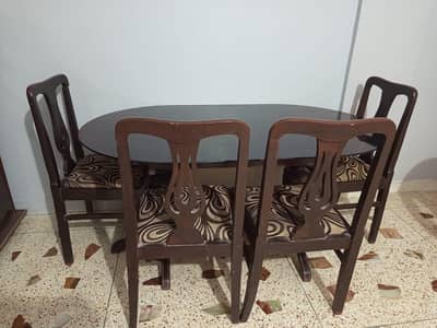 Dining Table - 4 Chair