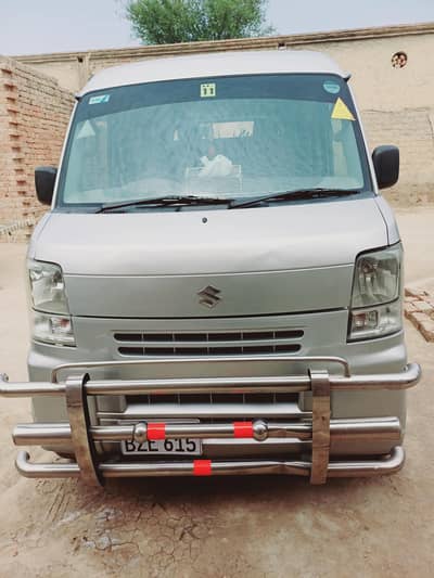 Suzuki Every 2010