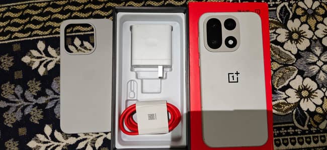 One plus 15 non pta 16/512 non active just box open