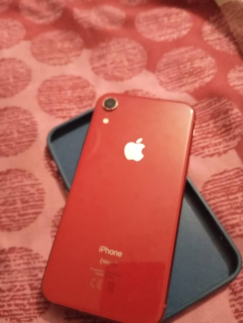Apple iPhone XR 0