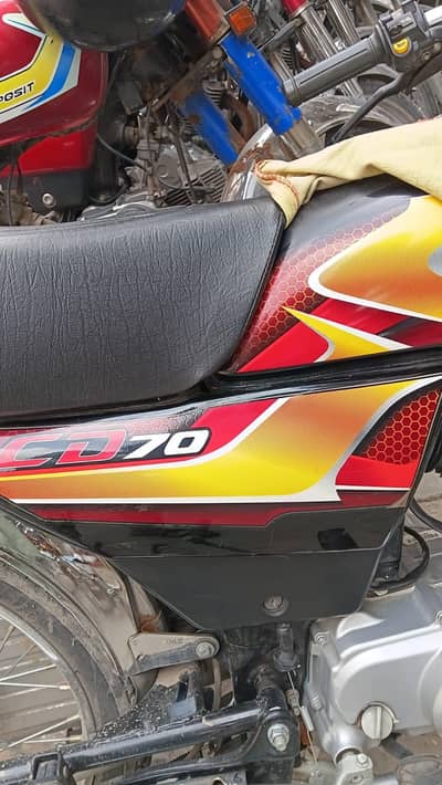 honda 70 steker 2026 Black color