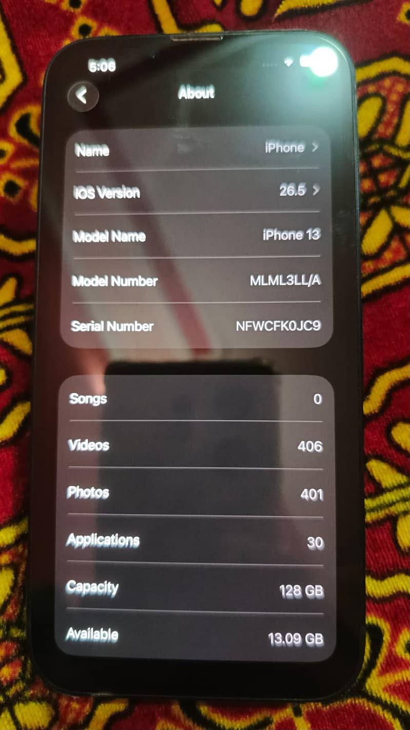 Apple iPhone 13 5