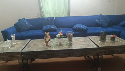 urgently sale 5 seater sofa set with set of 3 Tables