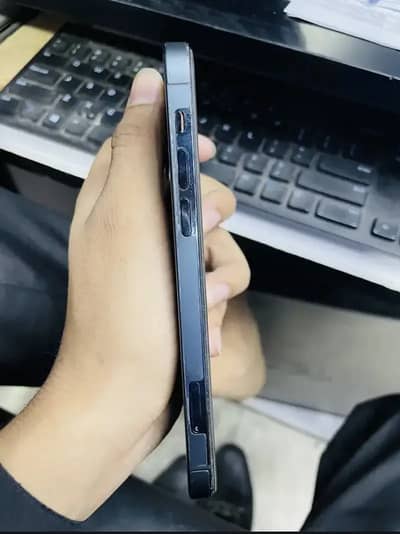 Urgent need cash iPhone 12 Pro fu 256gb exchange and sell