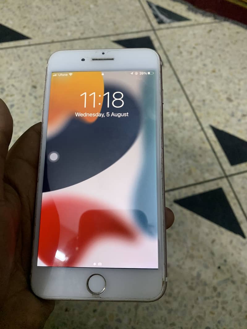 Apple iPhone 7 Plus 4