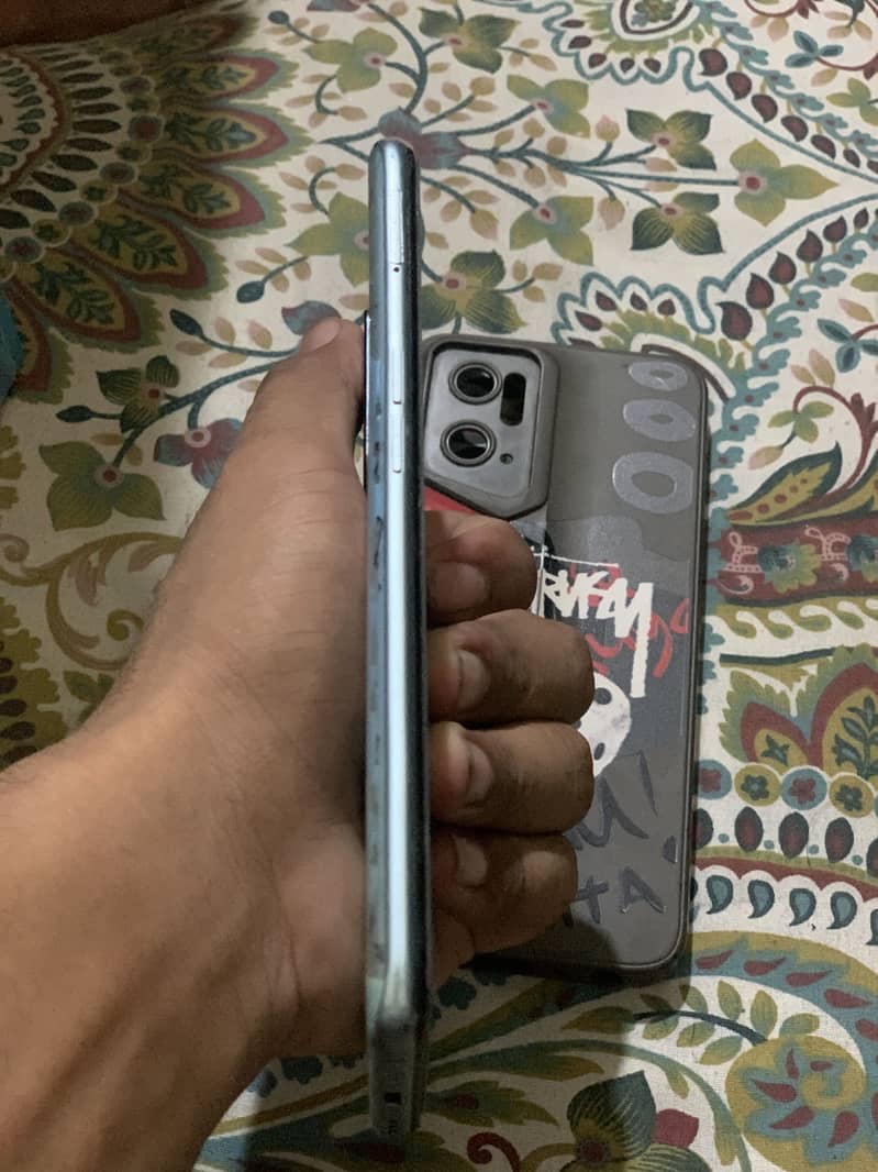 OPPO A76 2