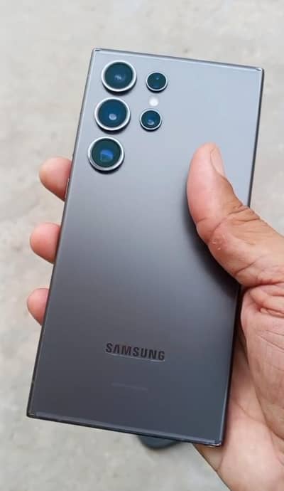 Samsung Mobile S24 Ultra 245gb 12gb