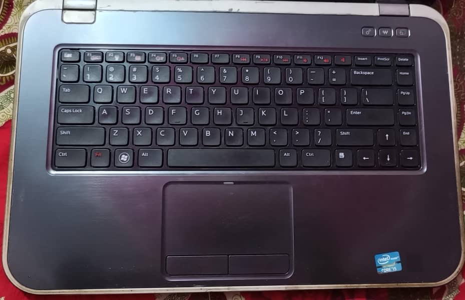 Laptop 0