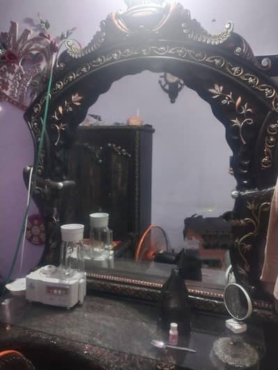 room furniture bed almari or dressing