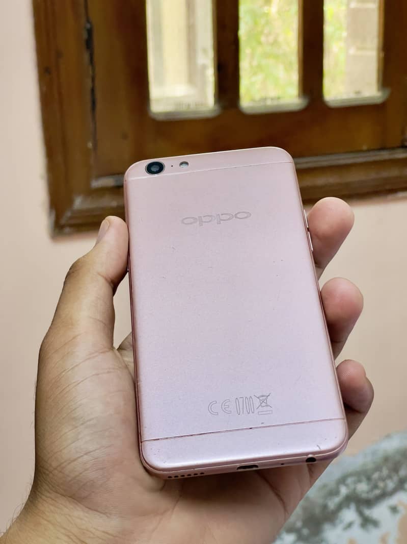 OPPO A57 3