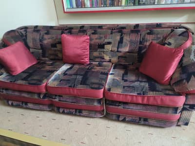 6 seater sofa set with 1 center table