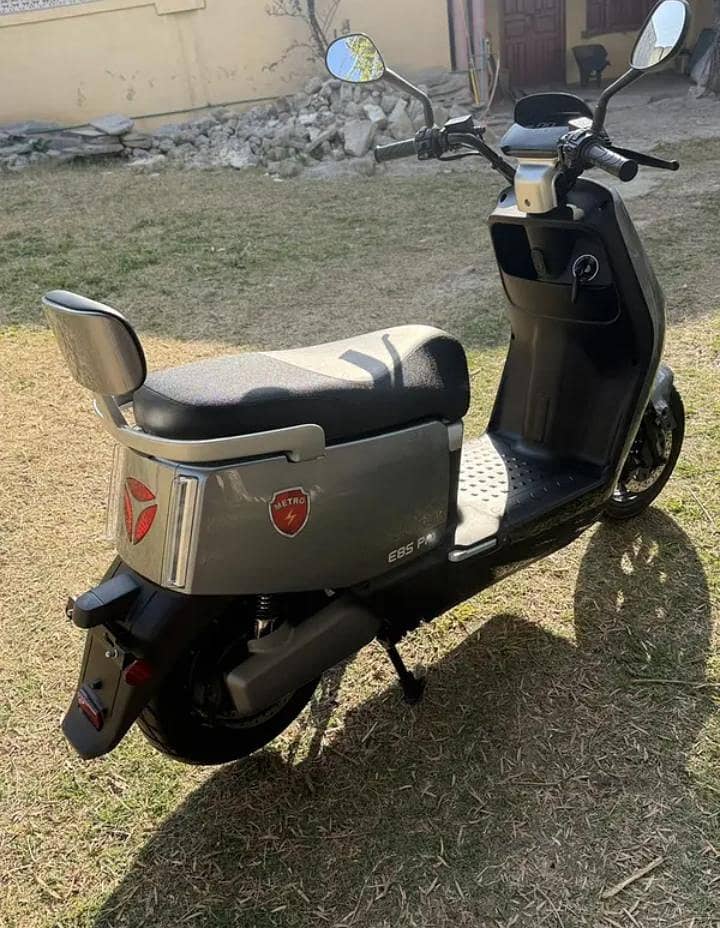 Metro E8S Pro 1