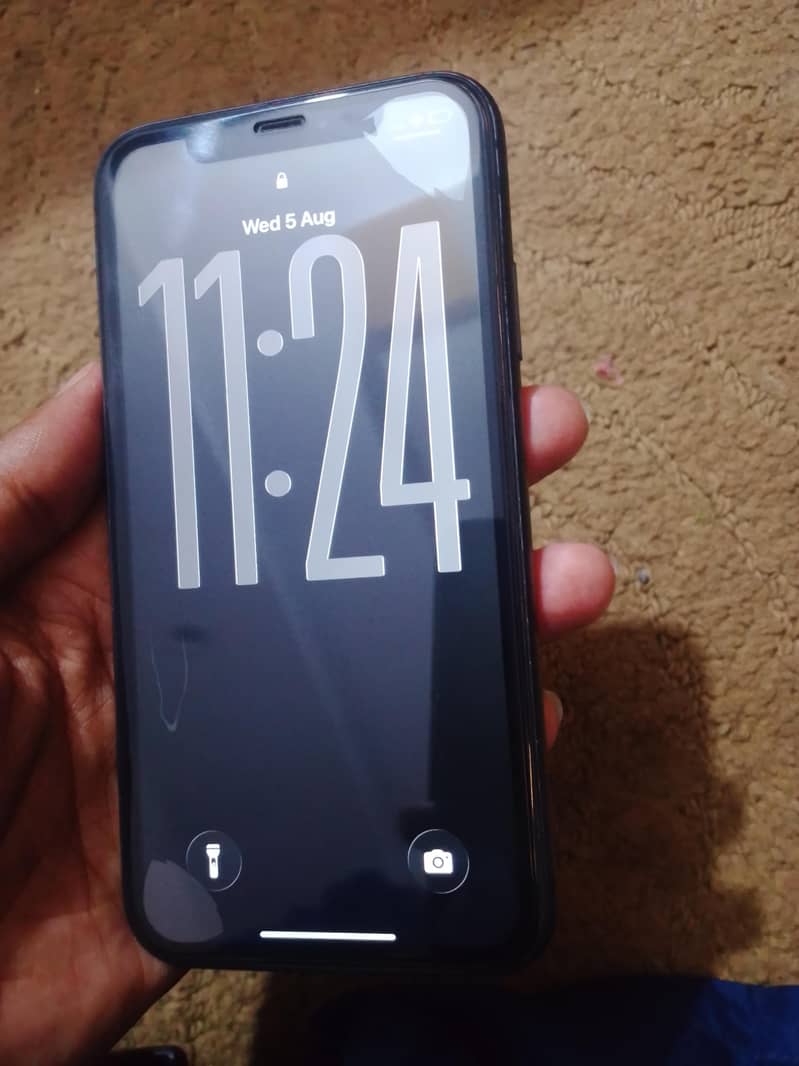 Apple iPhone 11 3