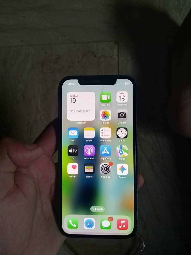 Apple iPhone 12 1