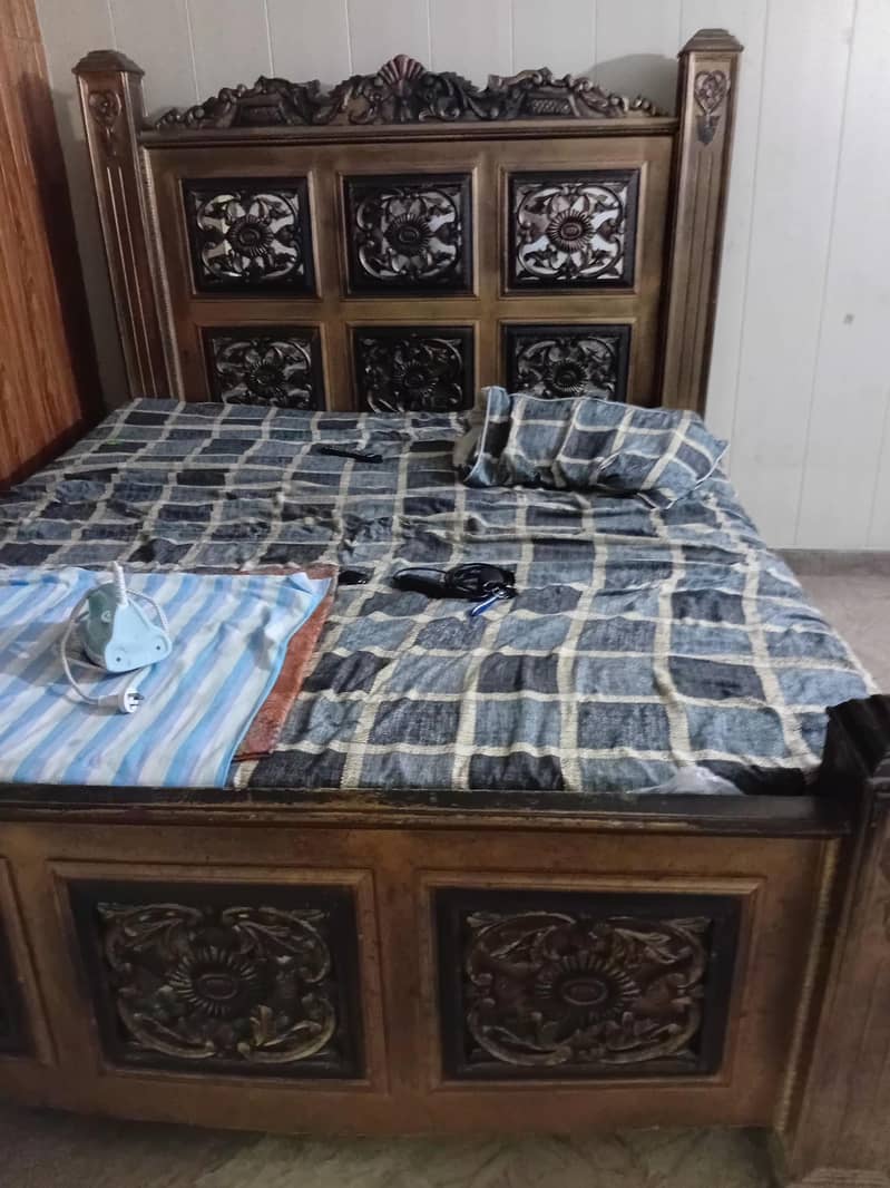 one bed only 1