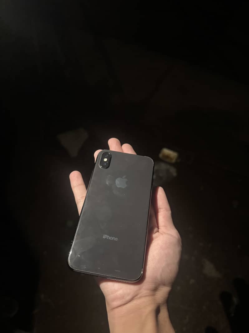 Apple iPhone X 0