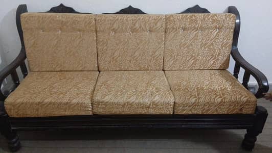 5 seater Sofa set good condition